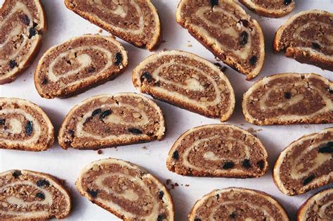 dios-beigli-hungarian-walnut-roll-king-arthur-baking image