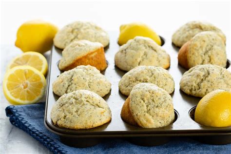 lemon-poppyseed-muffins-bake-eat-repeat image