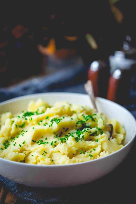 simple-buttermilk-mashed-potatoes-healthy-seasonal image