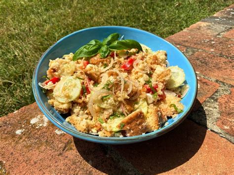 traditional-panzanella-salad-recipe-home-mom-in image