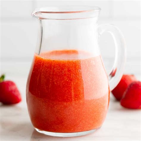 strawberry-vinaigrette-5-minutes-pinch-and-swirl image