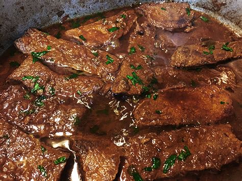 round-steak-with-rice-gravy image
