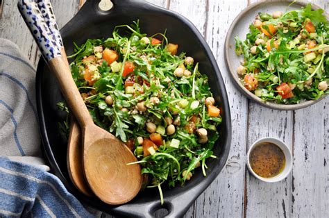 mediterranean-arugula-salad-real-healthy image