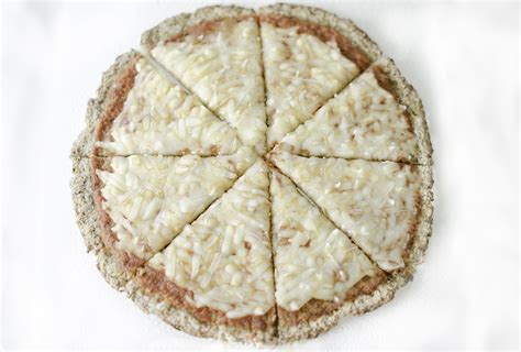 eggless-cauliflower-pizza-crust-egg-free-dairy-free image