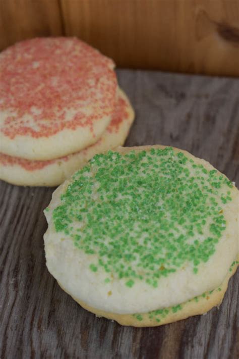 grannys-sugar-cookies-recipe-simple-and-easy-to-make image