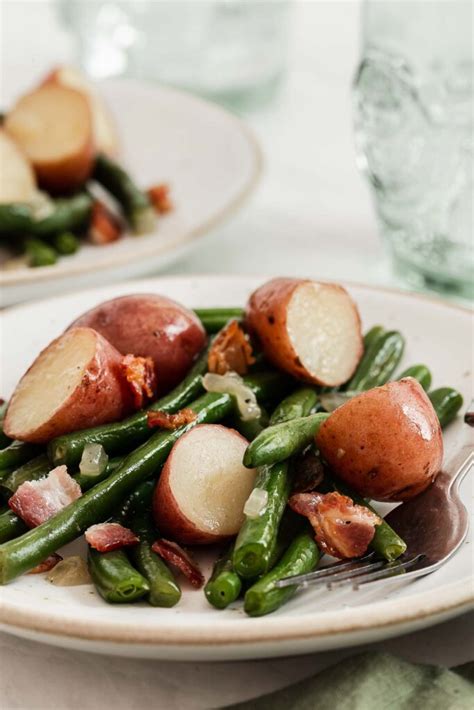 green-beans-and-potatoes-bean image