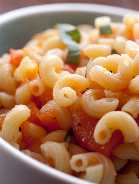 macaroni-and-tomatoes-lifes-ambrosia image