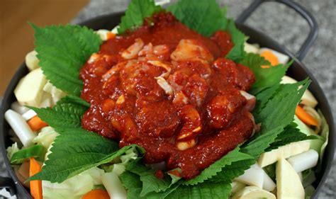 dakgalbi-spicy-grilled-chicken-and-vegetables image