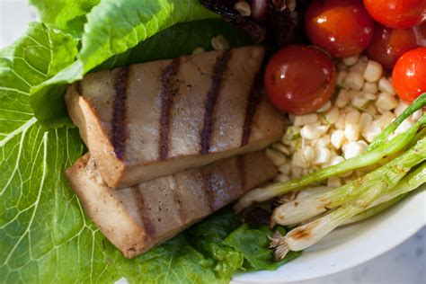 grilled-tofu-salad-with-creamy-cilantro image