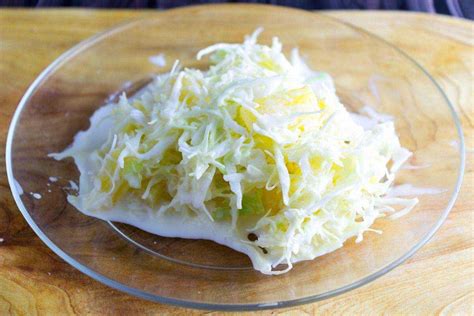 texas-slaw-irresistibly-famous-from-cattlemens image