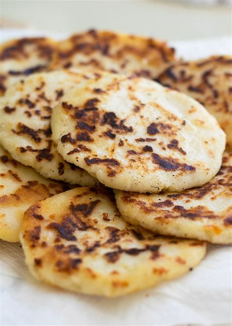arepas-con-queso-cheese-arepas-thrift-and-spice image