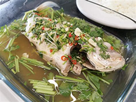 cooking-today-thai-steamed-fish-with-lime-and-garlic image