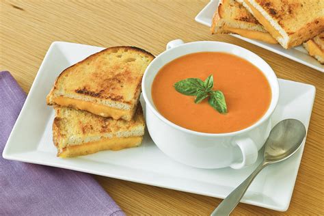 how-to-make-cream-of-tomato-basil-soup-contadina image