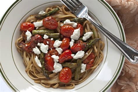 linguine-with-asparagus-tomatoes-and-goat-cheese image