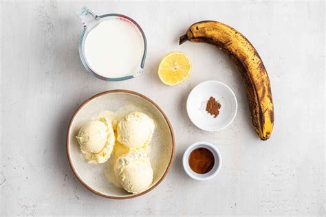 banana-milkshake-recipe-dessert-for-two image