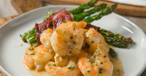 how-to-make-a-crowd-pleasing-shrimp-scampi-the image