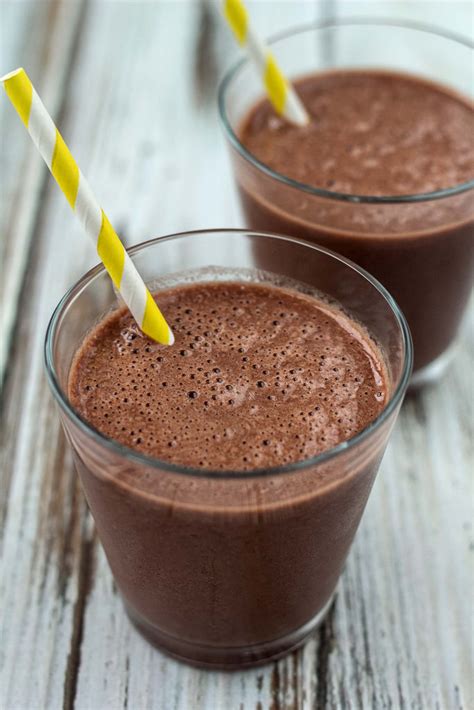 recipe-for-healthy-banana-and-chocolate-shake-done-in image