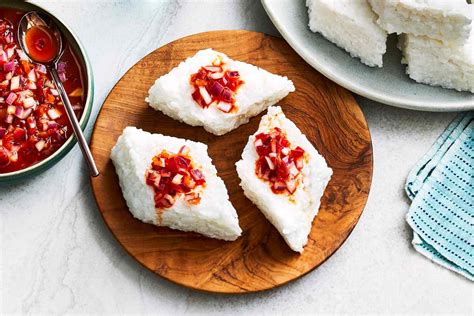 kiribath-with-lunu-miris-coconut-rice-with-sambal image