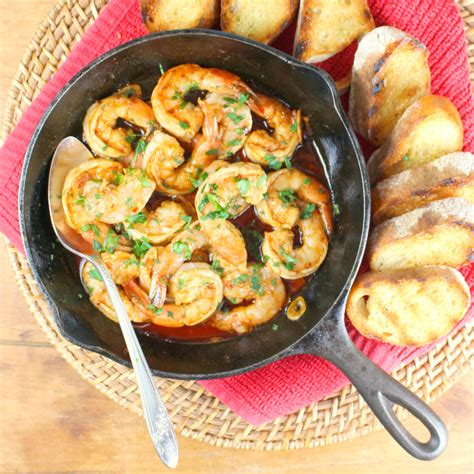 gambas-al-ajillo-spanish-garlic-shrimp-tapas image
