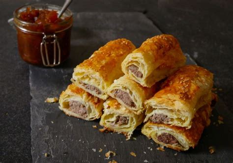 mouthwateringly-meaty-venison-sausage-rolls-the image