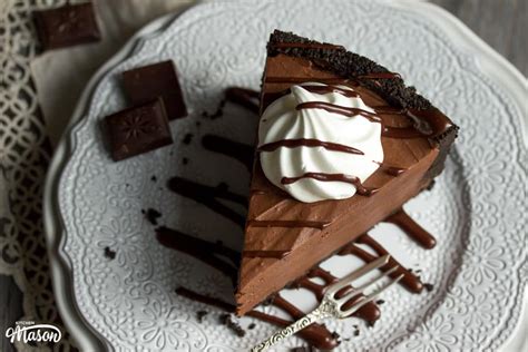 the-best-no-bake-chocolate-cheesecake image