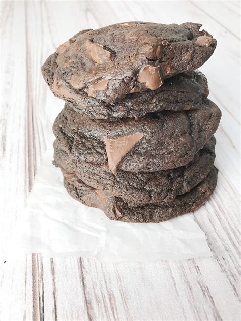 mexican-chocolate-cookies-kelly-lynns-sweets-and-treats image