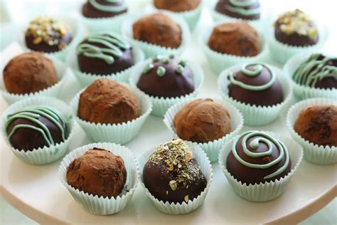 baileys-irish-cream-chocolate-truffles-saving-room image