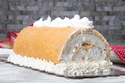 pastry-cream-pionono-peruvian-sponge-cake-eat-peru image