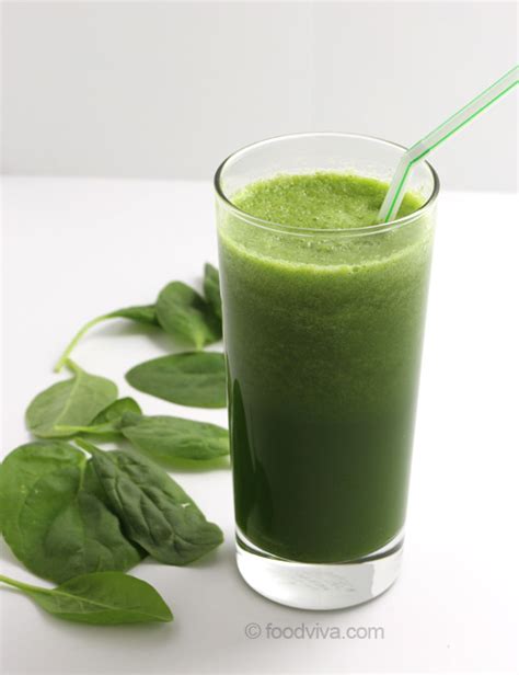 spinach-juice-recipe-detoxifying-raw-spinach-juice image