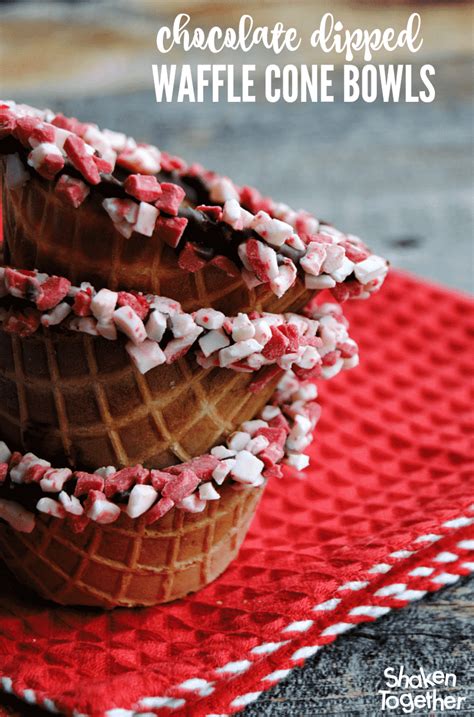 chocolate-dipped-waffle-cone-bowls-fantabulositycom image