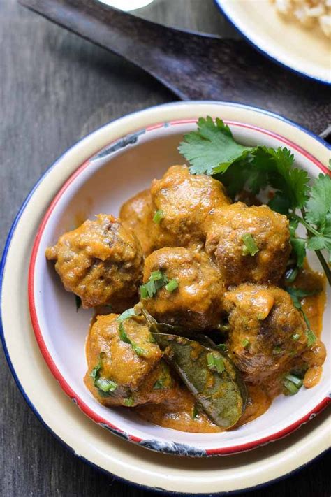 creamy-panang-curry-meatballs-lisas-lemony-kitchen image