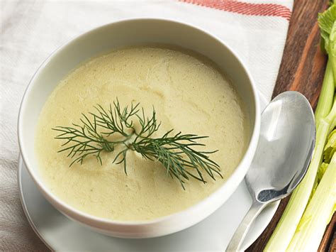 gluten-free-cream-of-celery-soup-massel image