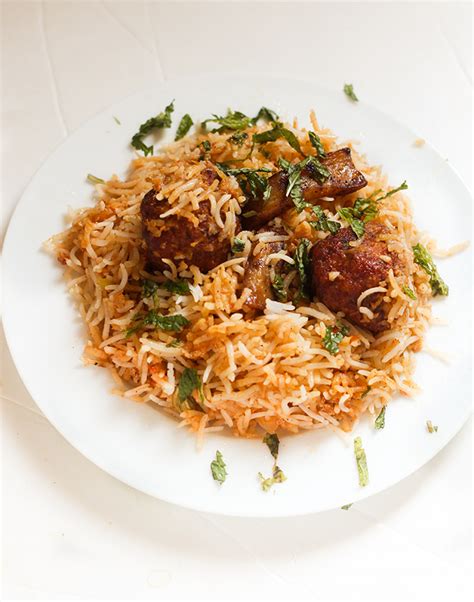 pakistani-kofta-biryani-recipe-meatball-biryani-fas-kitchen image
