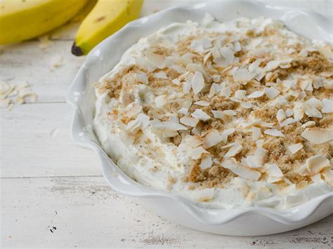 recipe-healthy-tropical-banana-pudding-food-network image