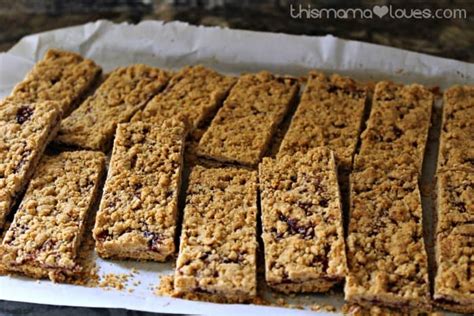 homemade-baby-cereal-bars-with-fruit image