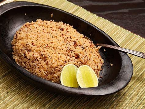 arroz-con-coco-colombian-coconut-rice image