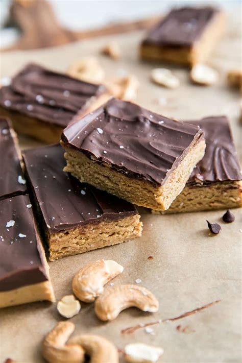 no-bake-chocolate-cashew-butter-bars-fit-mitten image