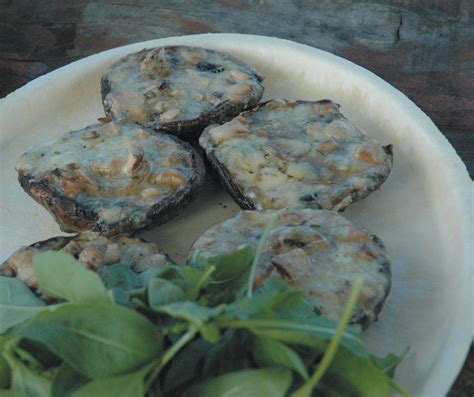 portobello-mushrooms-with-blue-cheese-healthy-food image