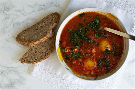 eggs-poached-in-tomato-sauce-italy-magazine image