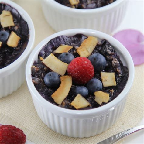 blueberry-creme-brulee-oatmeal-plantbased image