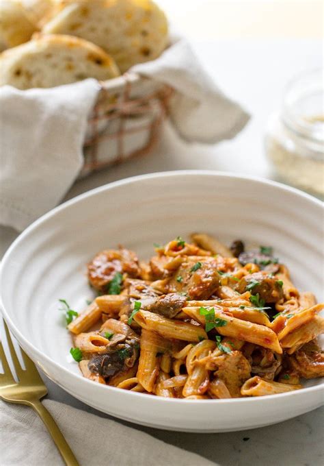 one-pot-penne-pasta-w-mushrooms-the-simple image