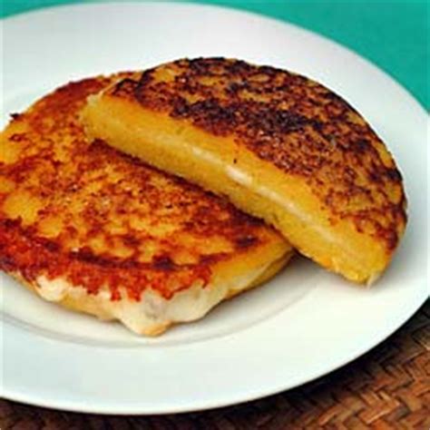 arepas-corn-pancake-sandwich-simple-easy-to image