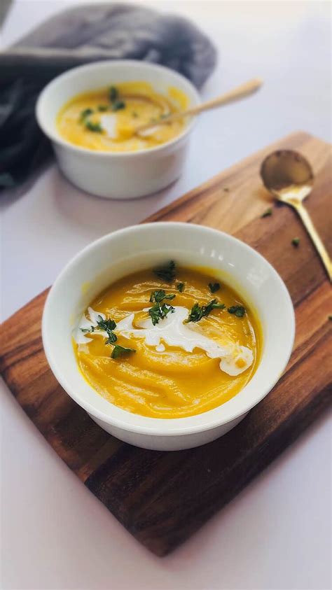 frugal-recipes-simple-coconut-ginger-pumpkin-soup image