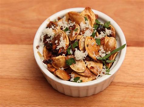 roasted-pumpkin-seeds-with-garlic-and-parmesan image