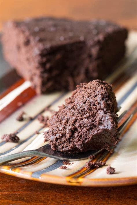 chocolate-applesauce-cake-rich-flavor-with-less-fat image