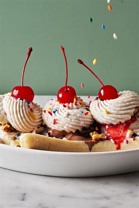 best-banana-split-recipe-how-to-make-a-classic image