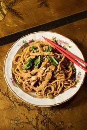 shanghai-fried-noodles-traditional-chinese-recipe-196 image