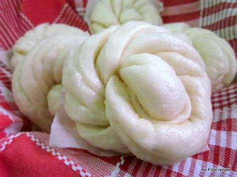 steamed-mantou-flower-bun-no-frills image