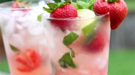 strawberry-basil-mojito-recipe-tablespooncom image