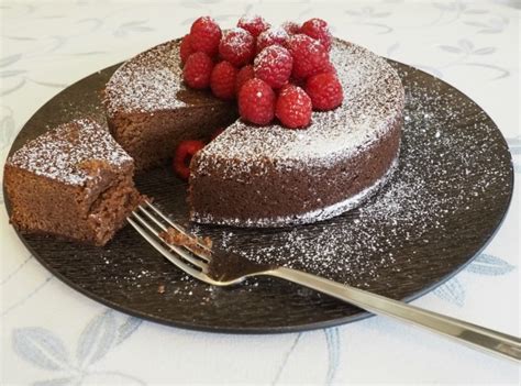 chocolate-and-raspberry-jam-cake-april-j-harris image